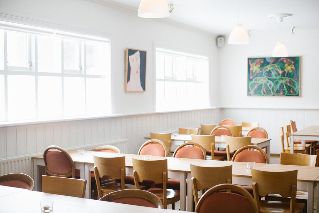 Hotel Sveinbjarnargerdi Svalbarthseyri Екстер'єр фото